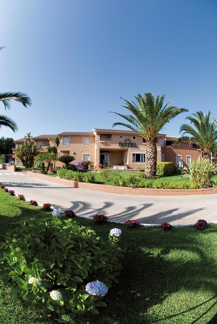 Residence Pace Village Tropea Exterior photo